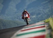 熊猫体育在线-赛道风云录，佩雷兹状态火热，梅赛德斯强势碾压迈凯伦