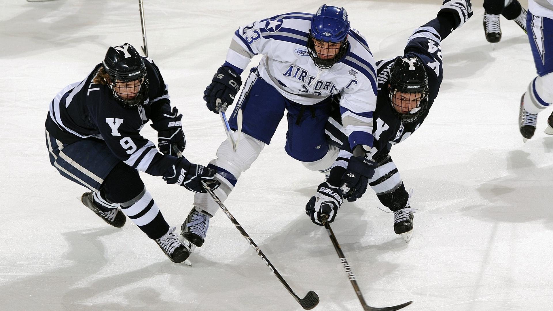 阿拉巴完美发挥定乾坤，新西兰力克阿尔及利亚夺魁