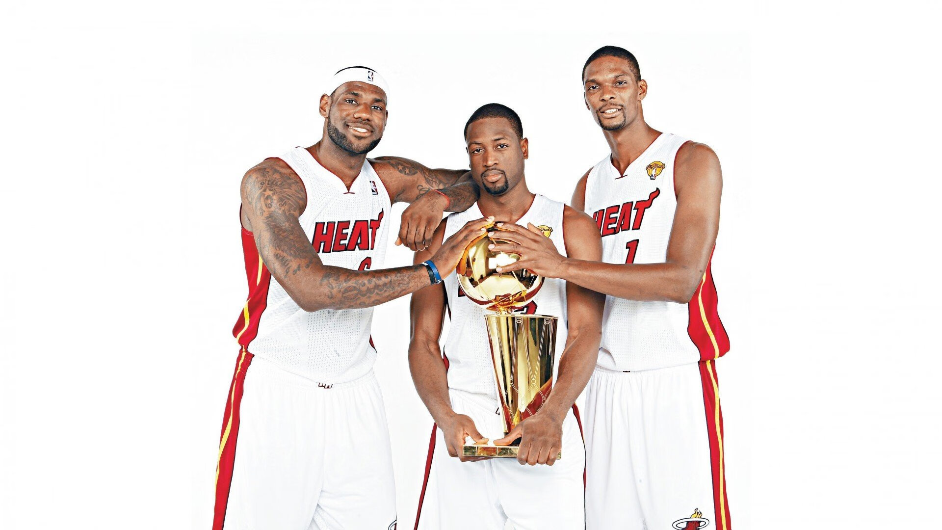 猎鹰之瞳，布克无解表现诠释何为全场最佳，老鹰战术铁笼彻底压制灰熊